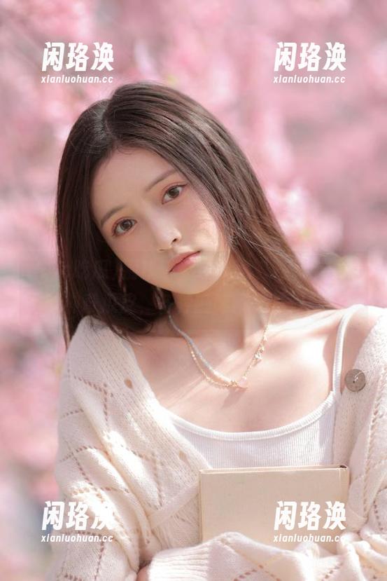 17c吃瓜 别犹豫,快收藏“17c吃瓜”里的神奇瓜皮,各种滋味都在等你解锁!