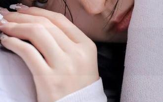 观看这该死的娱乐圈八卦，51cg的瓜可多着呢。