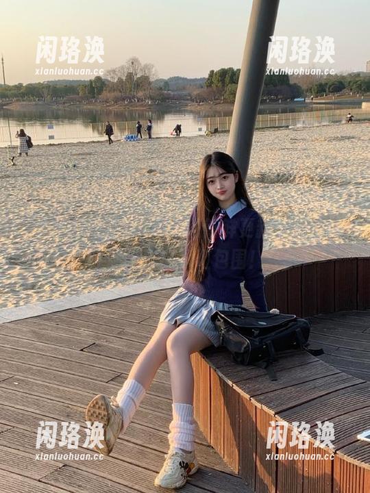 51吃瓜官网新鲜更新，无聊生活瞬间被瓜汇包围！