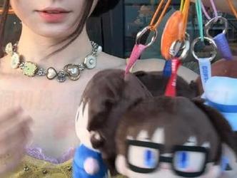 51吃瓜，女友的天使与恶魔瞬间切换，网址都快跟不上了！