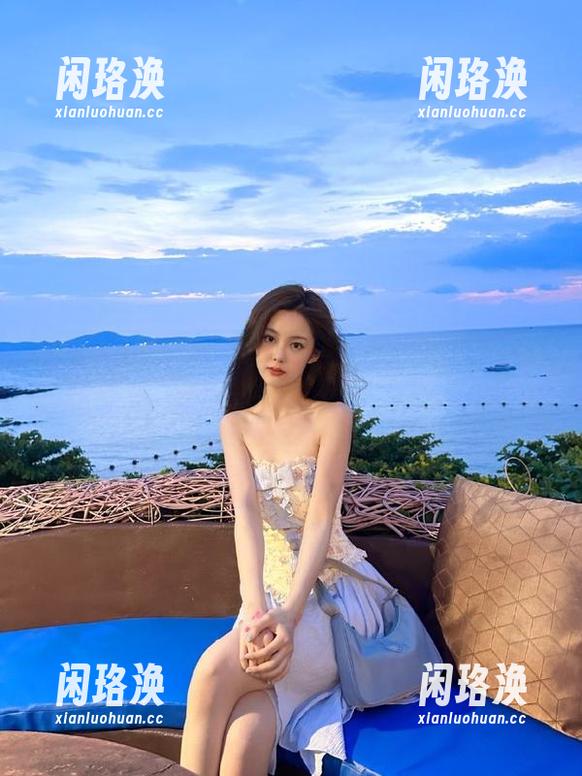 51吃瓜网 我下载了51吃瓜网,结果手机变成了时事专用机,哈哈!
