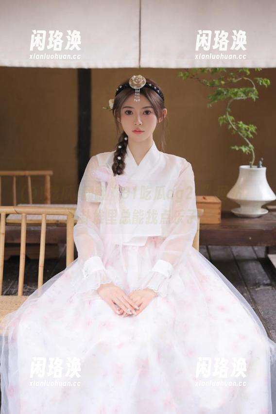 翻翻“91吃瓜cg21”网站，八卦堆里总能找点乐子。