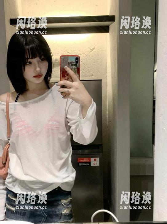 91黑料社区 号称现实动态剧场的91黑料社区,这次的视频真觉得有点意思。