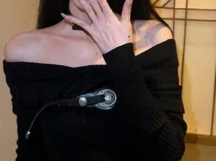 “hlw.bet”直达幽默高地，今天的情绪就靠你来拯救了！