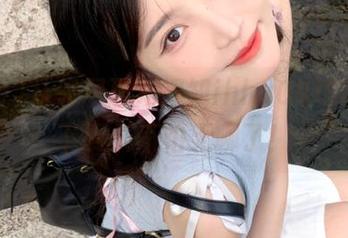 从邻居那儿得知ihlw09地址，这下夏天不怕无聊了！