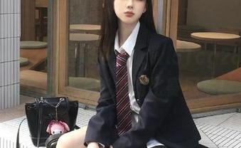 登录进www.51cg28，感觉自己成了吃瓜的比赛冠军！