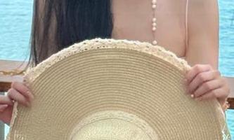 为何“www.51cg28”成了我的人生导航？难道我也是个渴望八卦的调皮鬼？