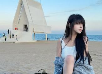 黑红个不停，今日吃瓜首页更新太真香！
