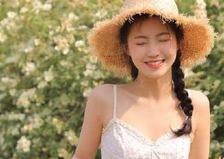 登录51cg2吃瓜网，今天瓜太大，搞得我怀疑我的肚子能不能承受飞来的八卦！