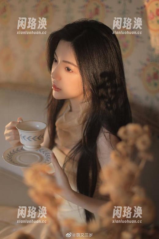 说实话，访问“吃瓜黑料”app之后，我一直在想，是不是材料放得再多一点，会更精彩？