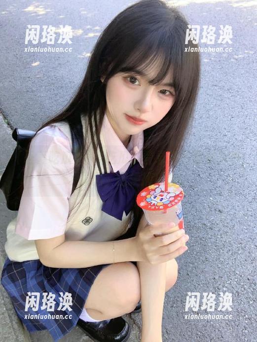 吾爱吃瓜 吾爱吃瓜,登录进去就像掉进了果园,随便摘瓜吃!