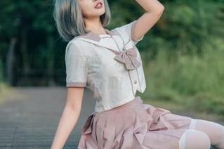 碰到黑哥冲料官网，永不迷路只需调整心态，顺道吃个瓜！