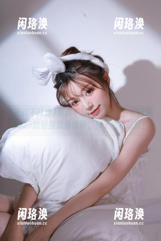 黑料不打烊tttzzz？官网版2025的链接就像闹钟，按了也不想醒！