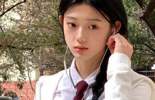 永恒的资源舞台上，“黑料吃瓜网.su”永远不下线，瓜不断啊！
