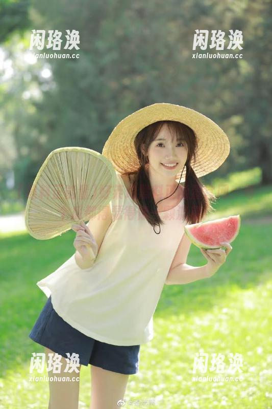 好莱坞黑料正能量官网：每个瓜都得瑟得像一颗流星！