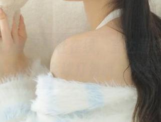 在黑料社在线，直达最热辣八卦，简直就是全球打赏哦，快分享！